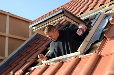 Pose de fenêtres de toit Velux à Bourbriac